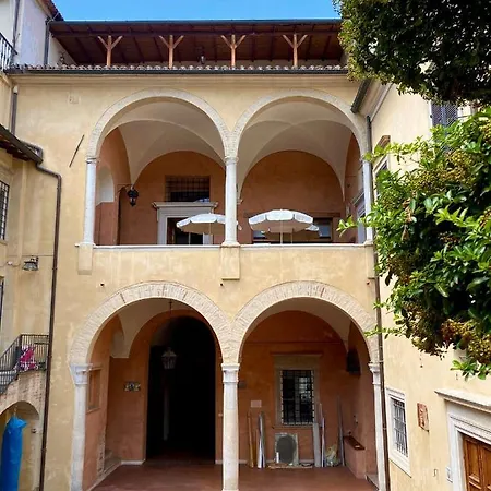 Il Cortile In Centro شقة بيزارو