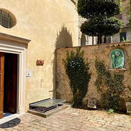 Il Cortile In Centro *